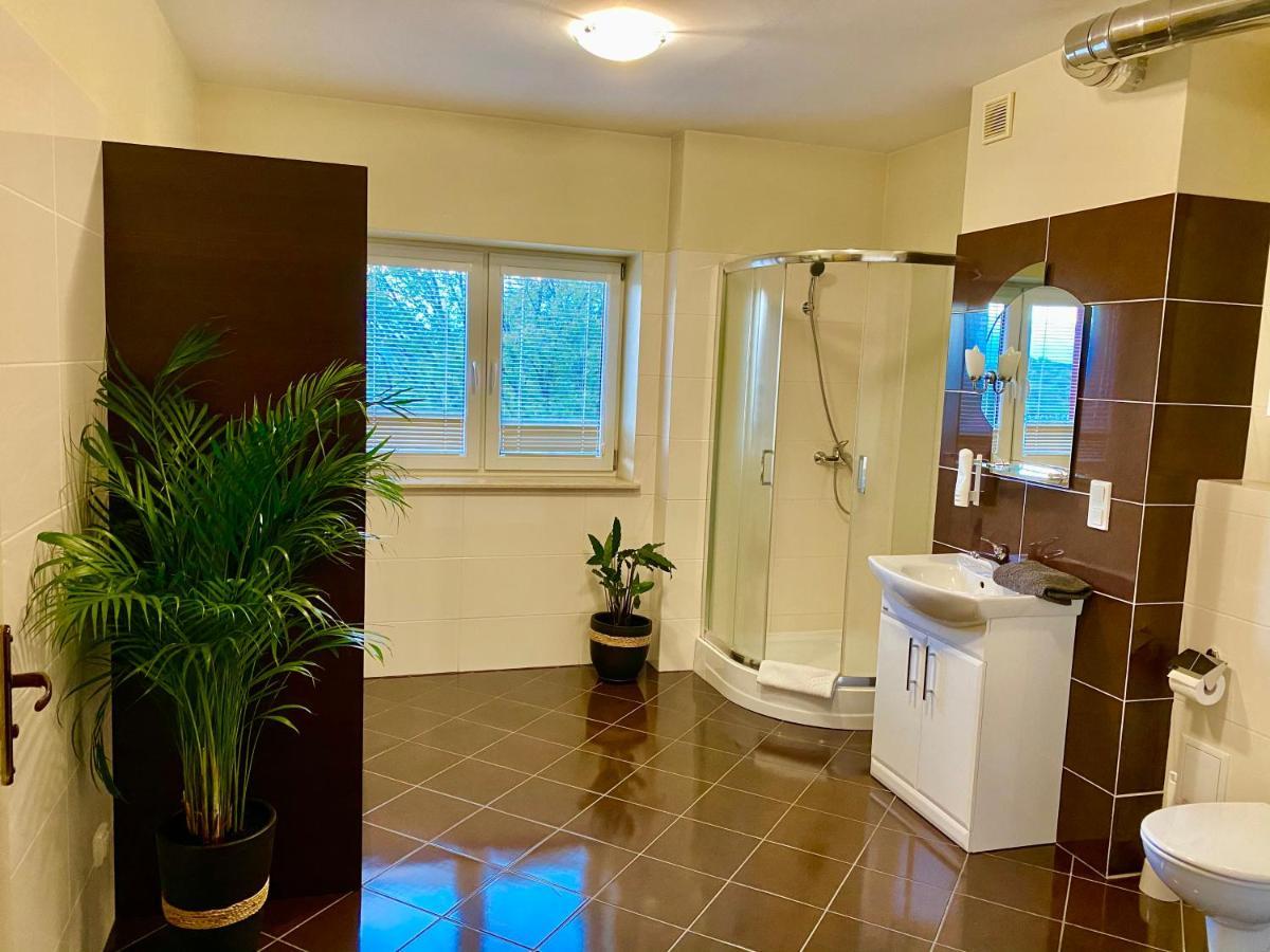 Las Slupski Premium Business Apartament Nr 7 Wifi Netflix Smart Tv50 Two Bedrooms Two Extra Large Double Beds Up To 6 People Full Pleasure Quality Stay (Adults Only) Extérieur photo