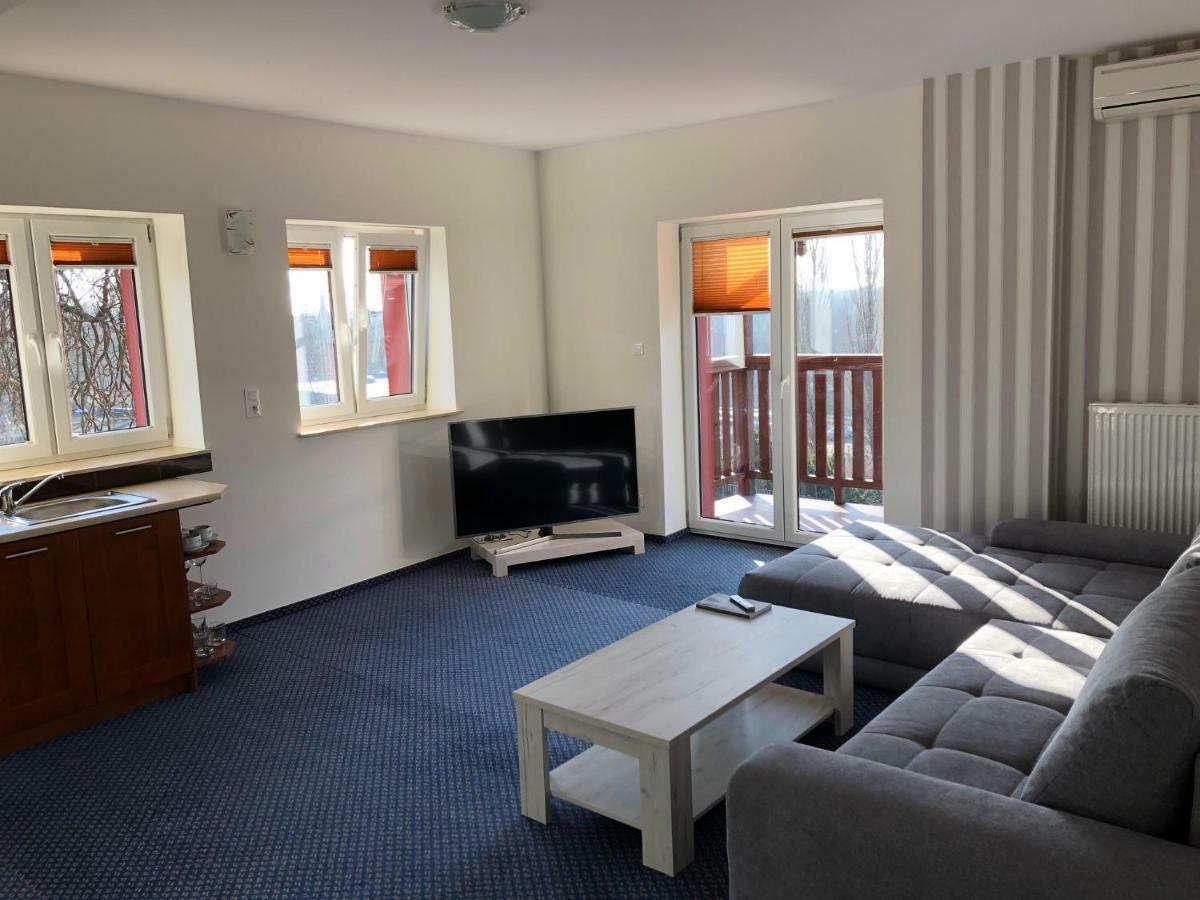 Las Slupski Premium Business Apartament Nr 7 Wifi Netflix Smart Tv50 Two Bedrooms Two Extra Large Double Beds Up To 6 People Full Pleasure Quality Stay (Adults Only) Extérieur photo